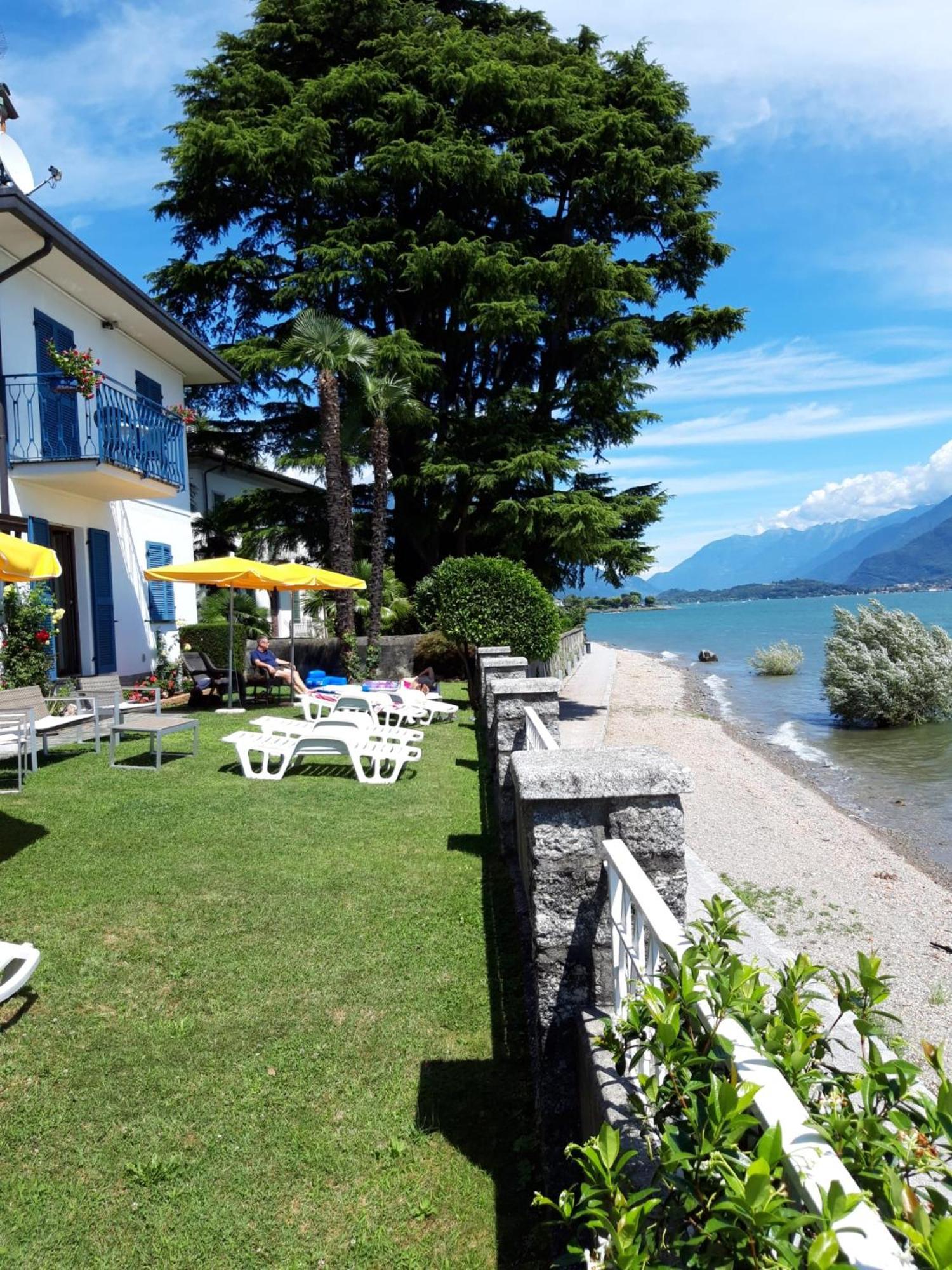 Residence Leggeri Apartments Domaso Bagian luar foto