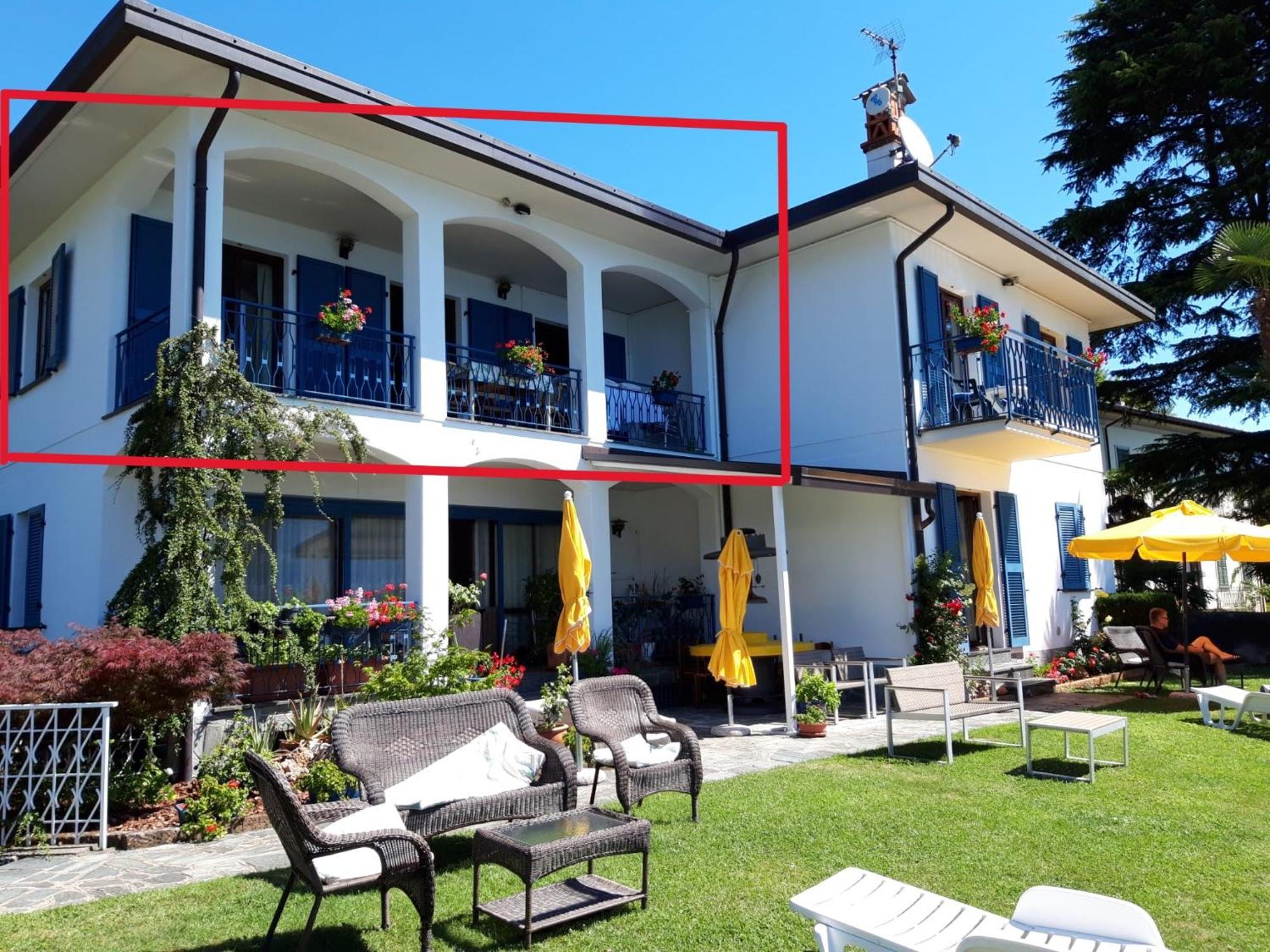 Residence Leggeri Apartments Domaso Bagian luar foto